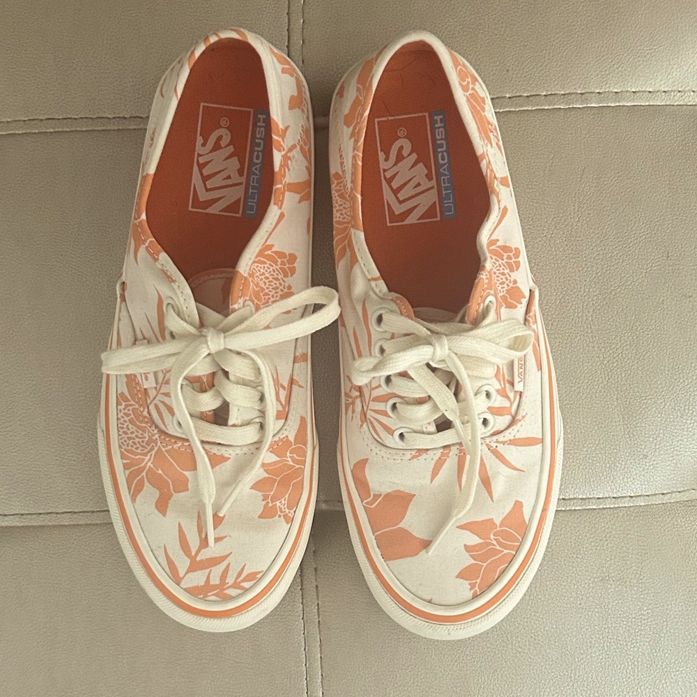 Vans Sz 8.5 Women's Canvas Sneakers - Cream and Orange Floral - Picture 2 of 5